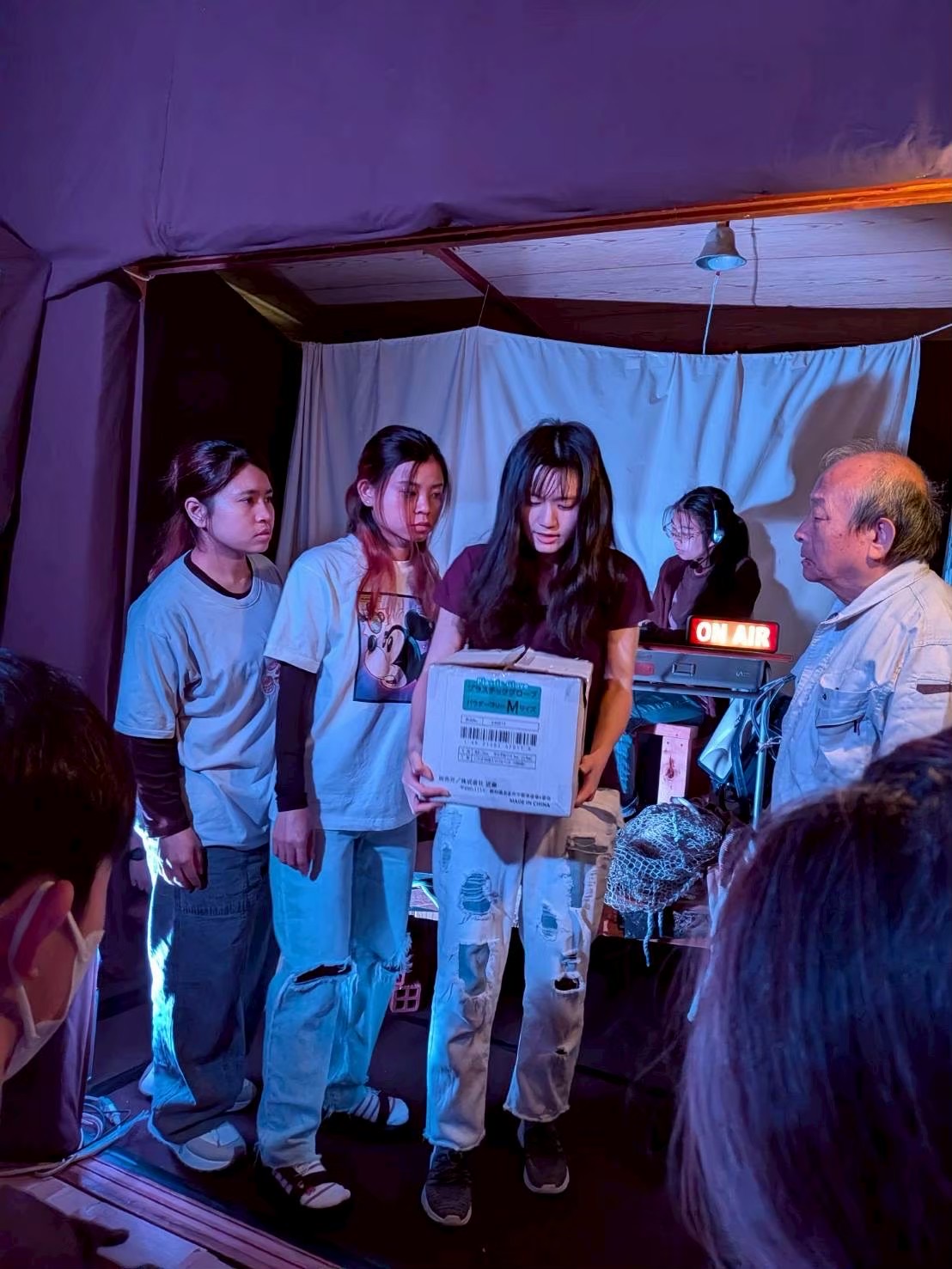 労働者劇団つぶれそう一座